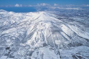 ski Japon Niseko poudreuse volcan